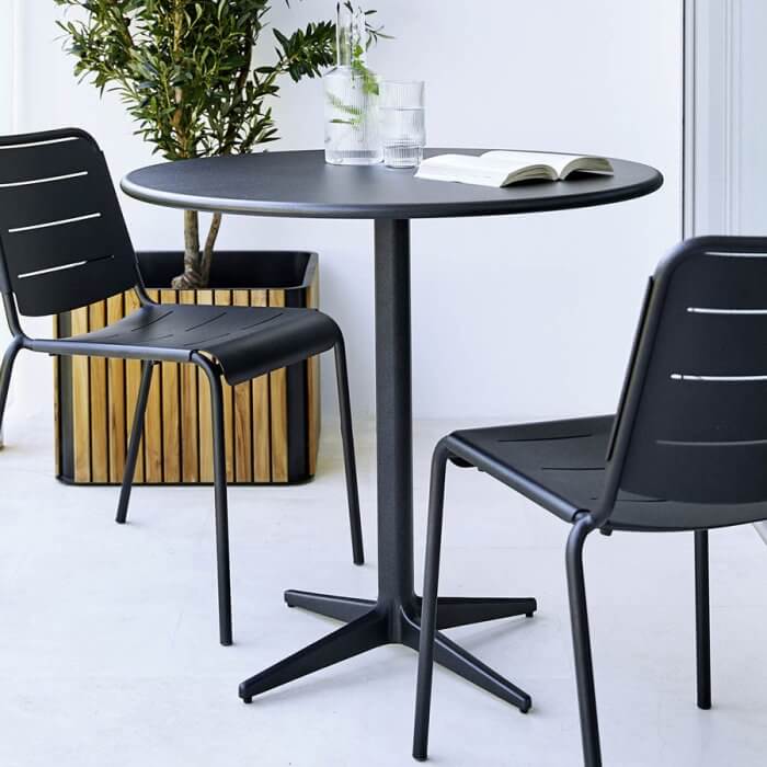DROP Cafe Table - Cane-line Outdoor - WGU Design